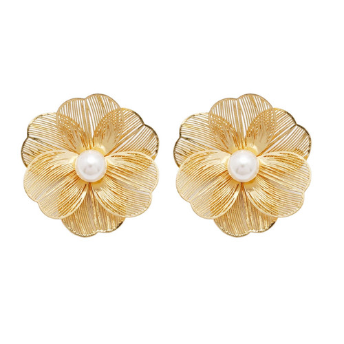 گوشواره میخی زنانه مدل Flower طرح گل مرواریدی